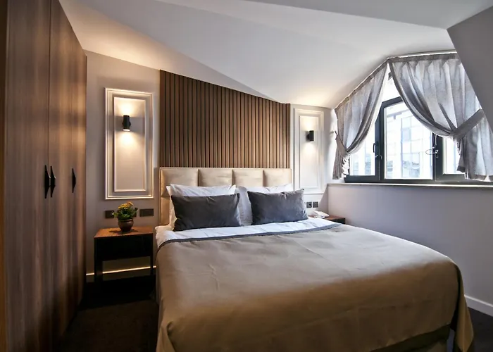 Valide Κωνσταντινούπολη