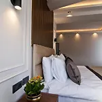 Ξενοδοχείο Valide 4*