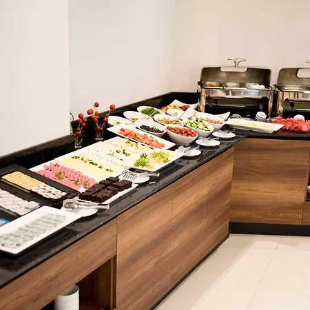 Hotel Valide 4*